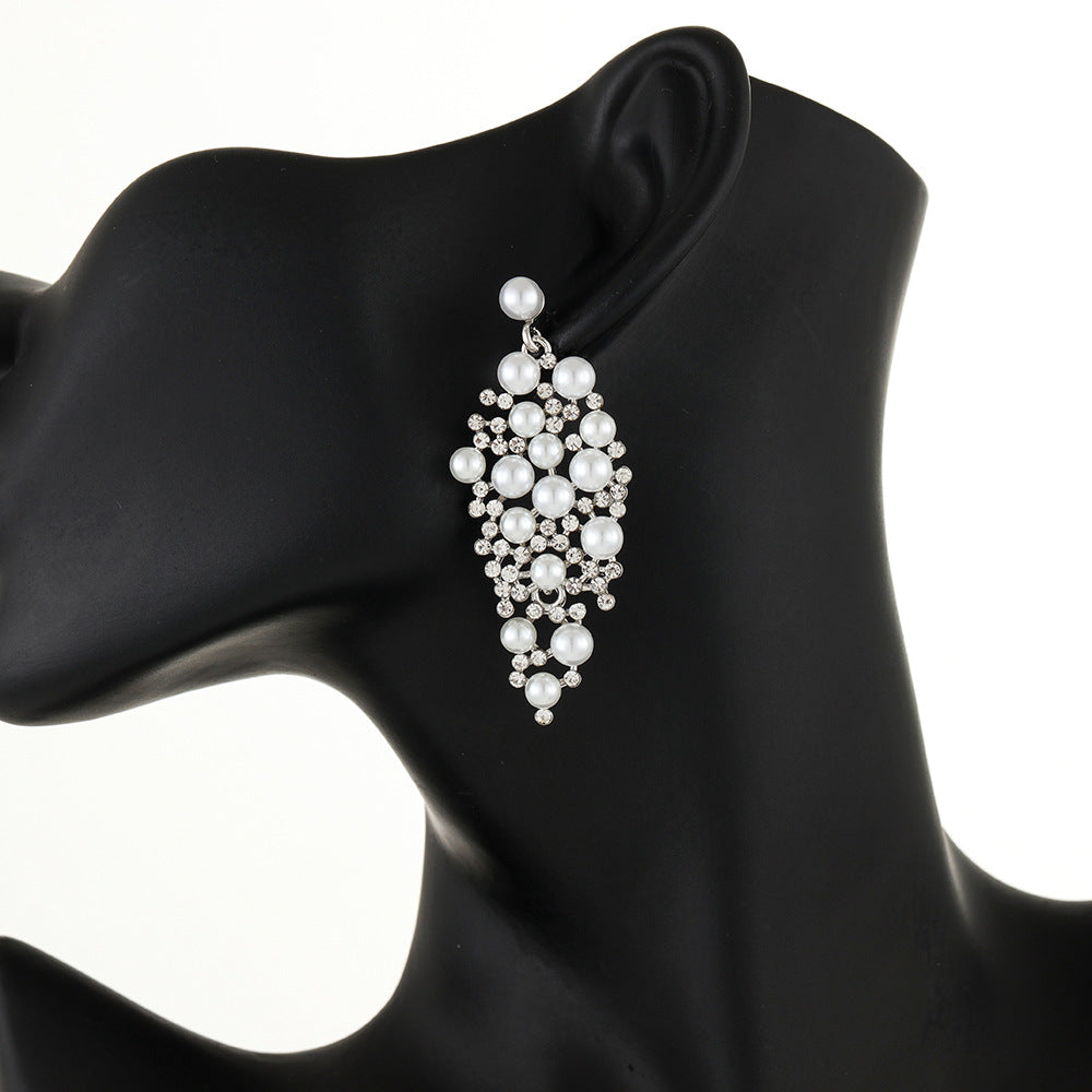 Wholesale Drop Shape Pearl Earrings for Women,  Zinc Alloy with Pearl Accents,  Trendy Jewelry Accessory for Party or Gift