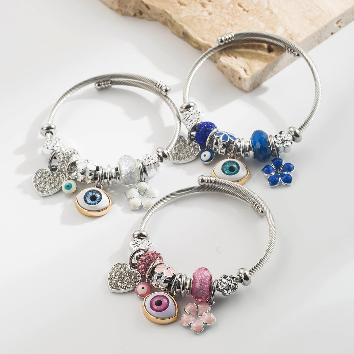 Wholesale Fashion Blue Evil Eye Beaded Charm Bracelet For Women DIY Heart Flower Pendant Jewelry Accessory European Style Great For Resale