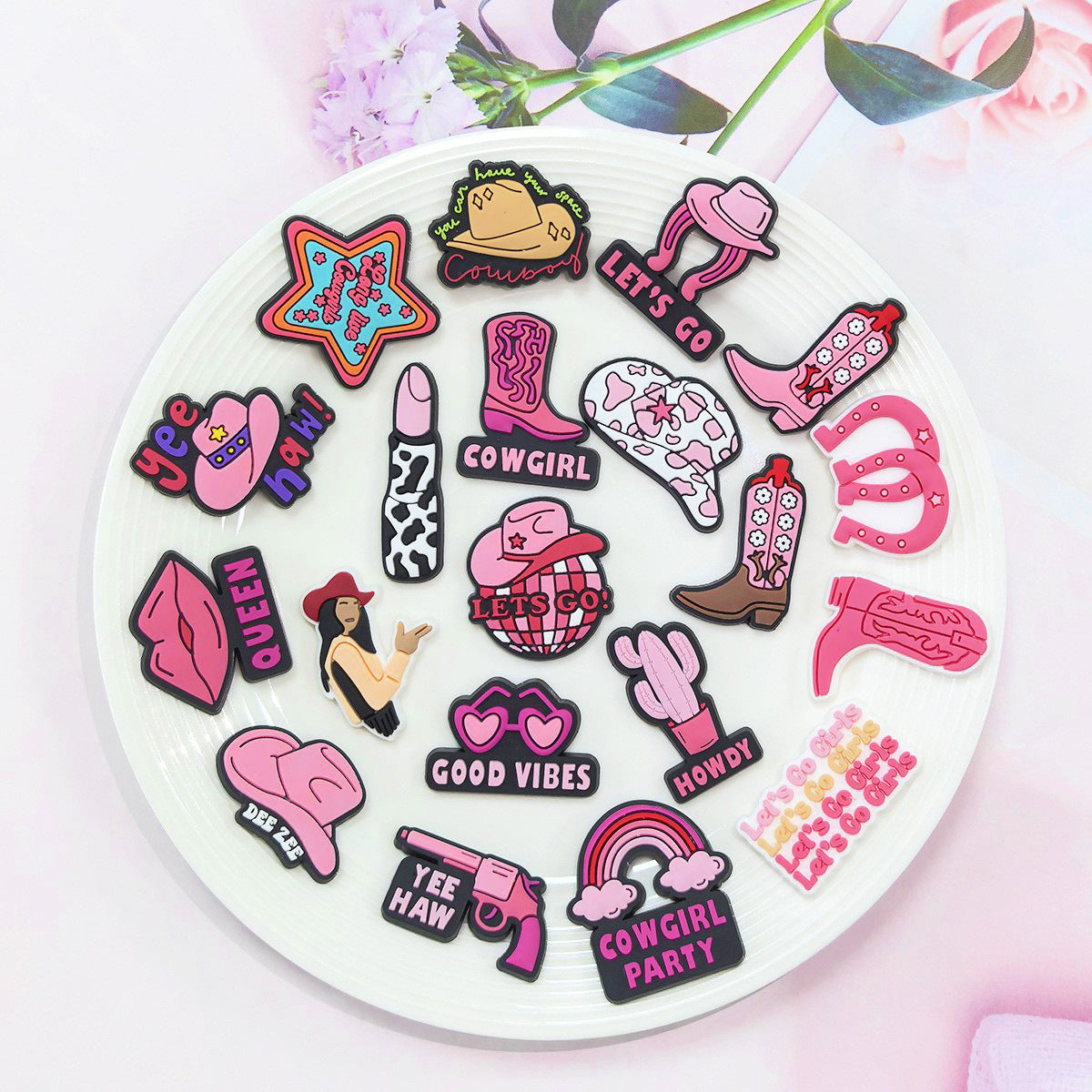 Wholesale Random 100pcs Pink Denim Series Shoes Accessories Shoes Charms ACC-SC-RYY051