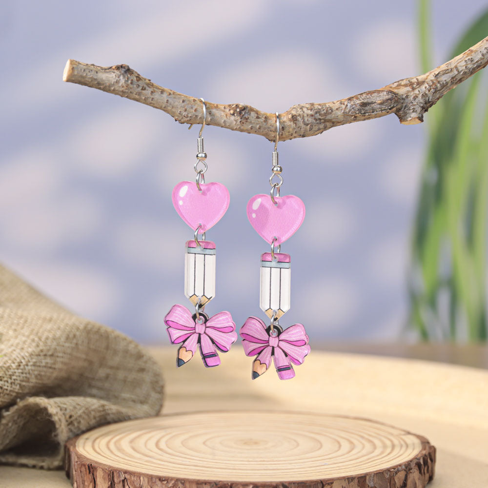 Orecchini acrilici all'ingrosso dell'arco del cuore