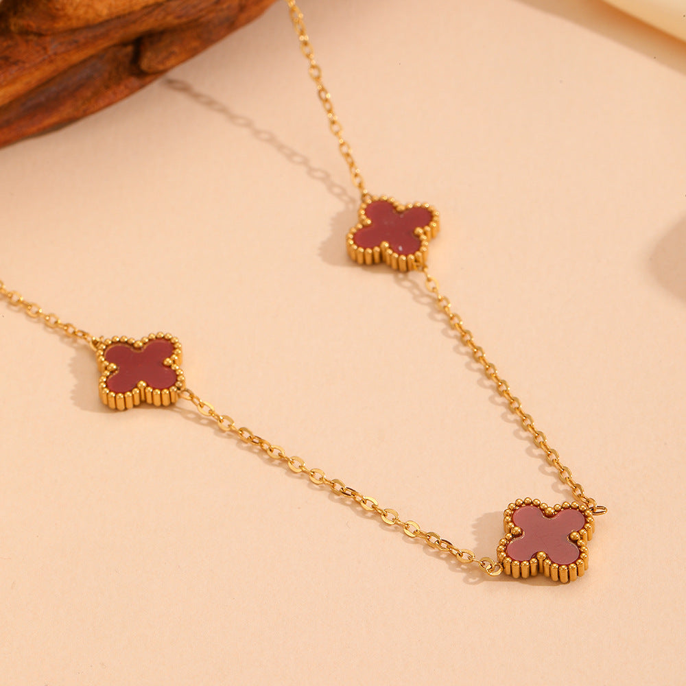 Wholesale Fashion stainless steel three four-leaf flower jewelry new titanium steel does not fade small flower jewelry suit