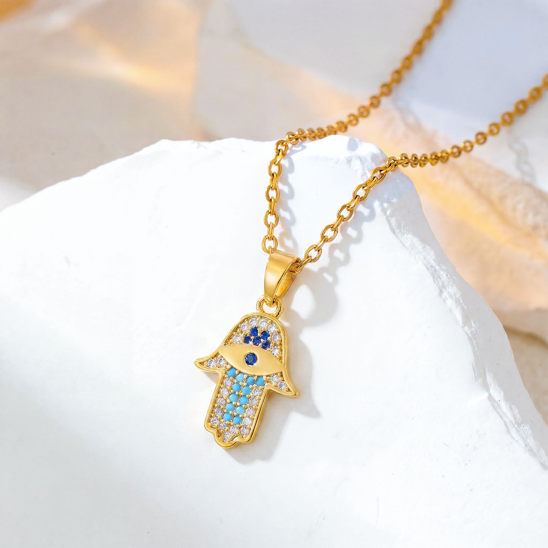 Wholesale Ocean Style Evil Eye Necklace for Women,  Titanium Steel Heart Pendant with Zircon,  Simple Vacation Collarbone Chain,  Fashion Accessory Gift