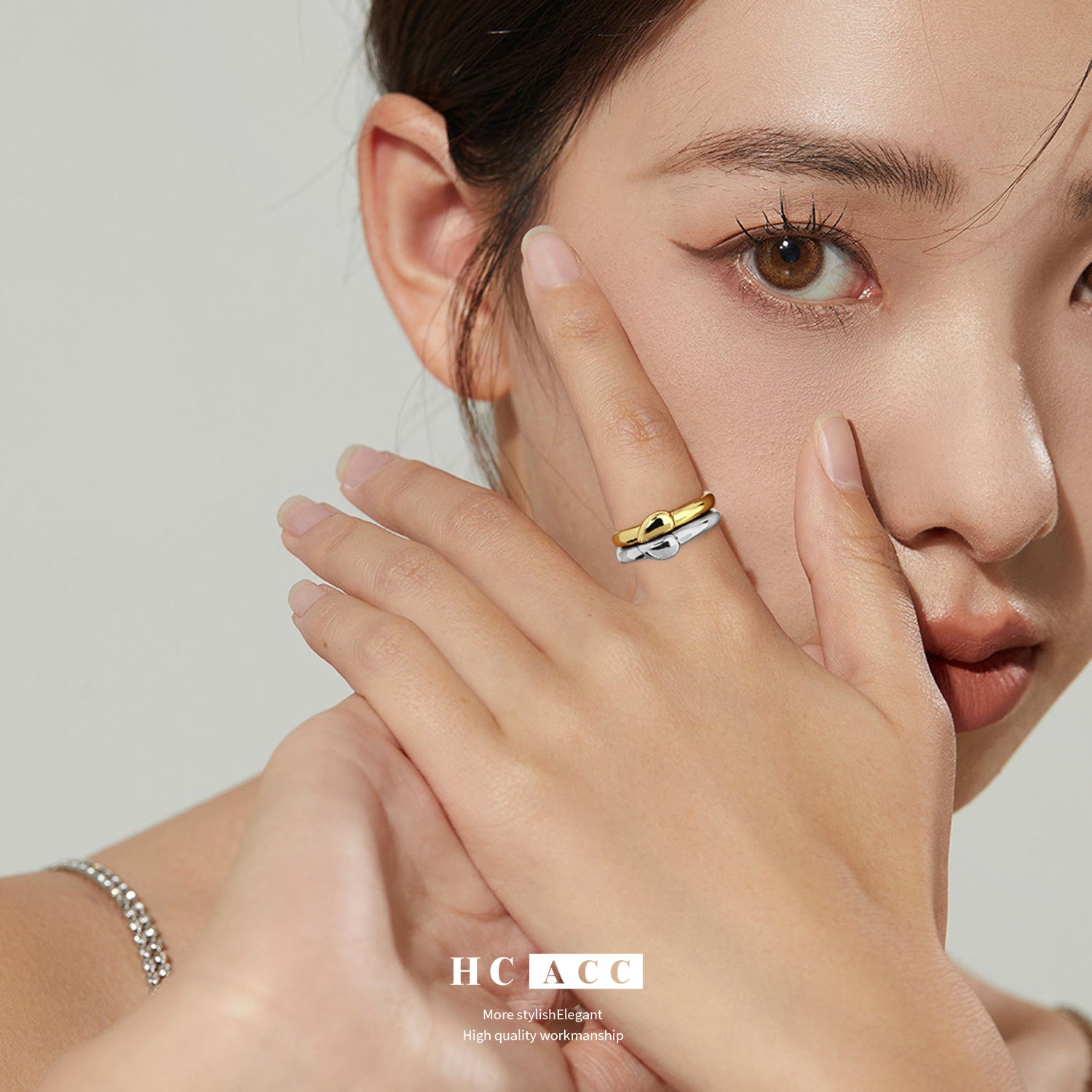 Anello circolare a doppio dito doppio colore all'ingrosso