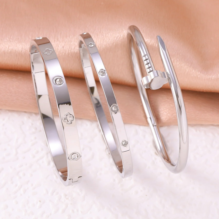 Wholesale  Fashion Titanium Steel Bracelet,  Light Luxury Diamond-Encrusted Four-Leaf Clover Flower Bracelet