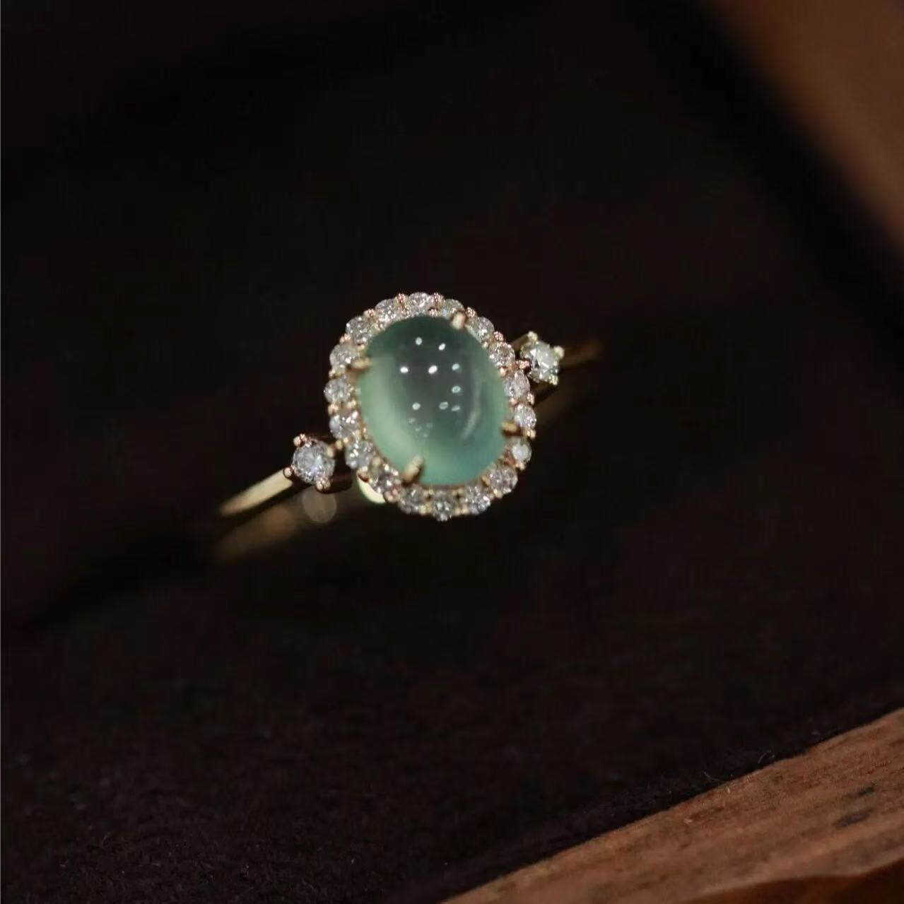 Wholesale Vintage Style Geometric Ring,  Copper with Imitation Chrysoprase,  Fashion Jewelry Accessory