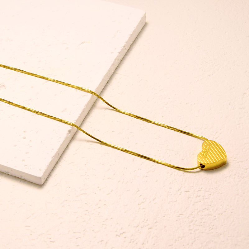 Wholesale Heart Stainless Steel Necklace