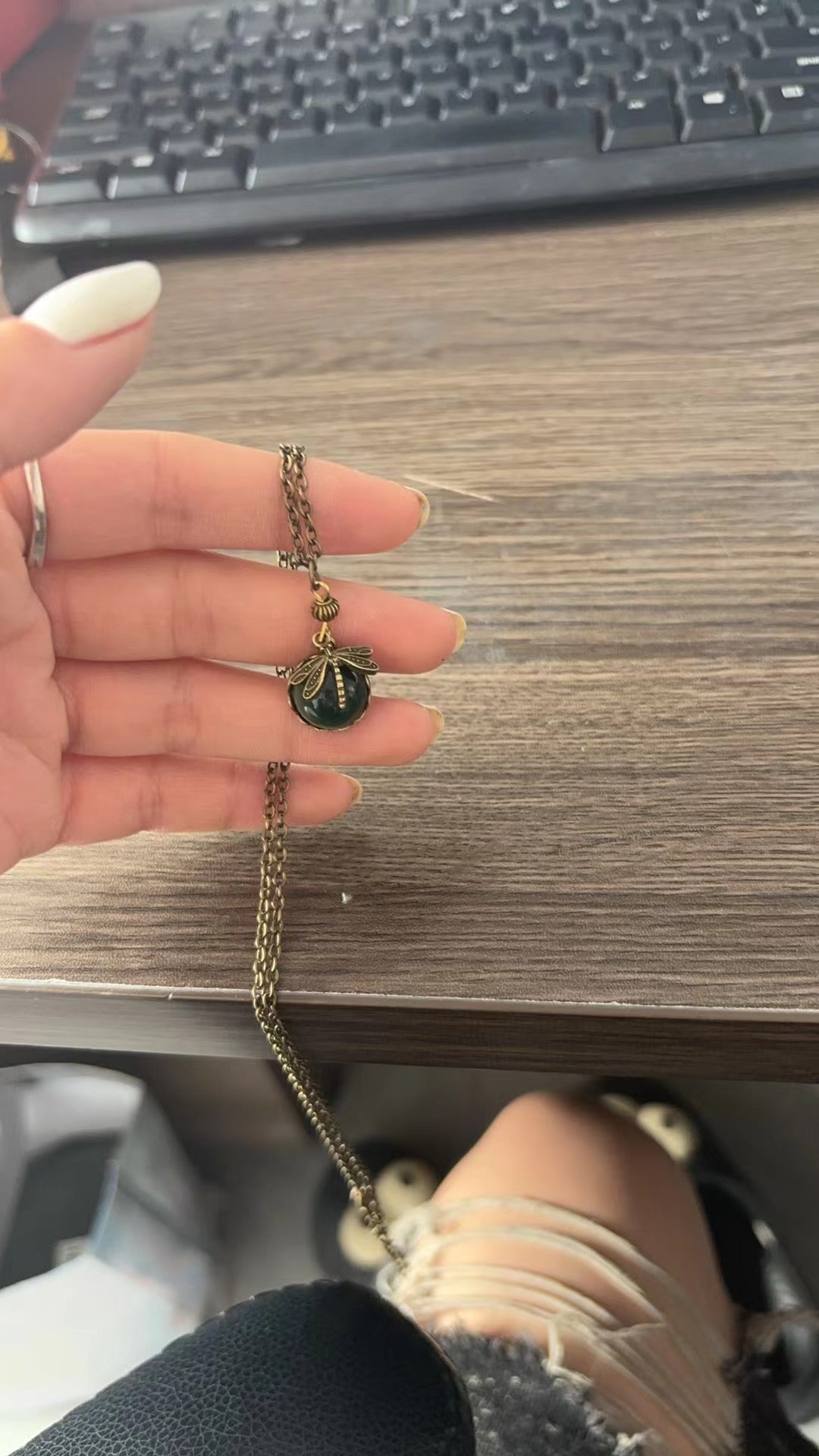 Wholesale Retro Dragonfly Green Crystal Pendant Necklace For Women Bohemian Party Chic Jewelry Gift