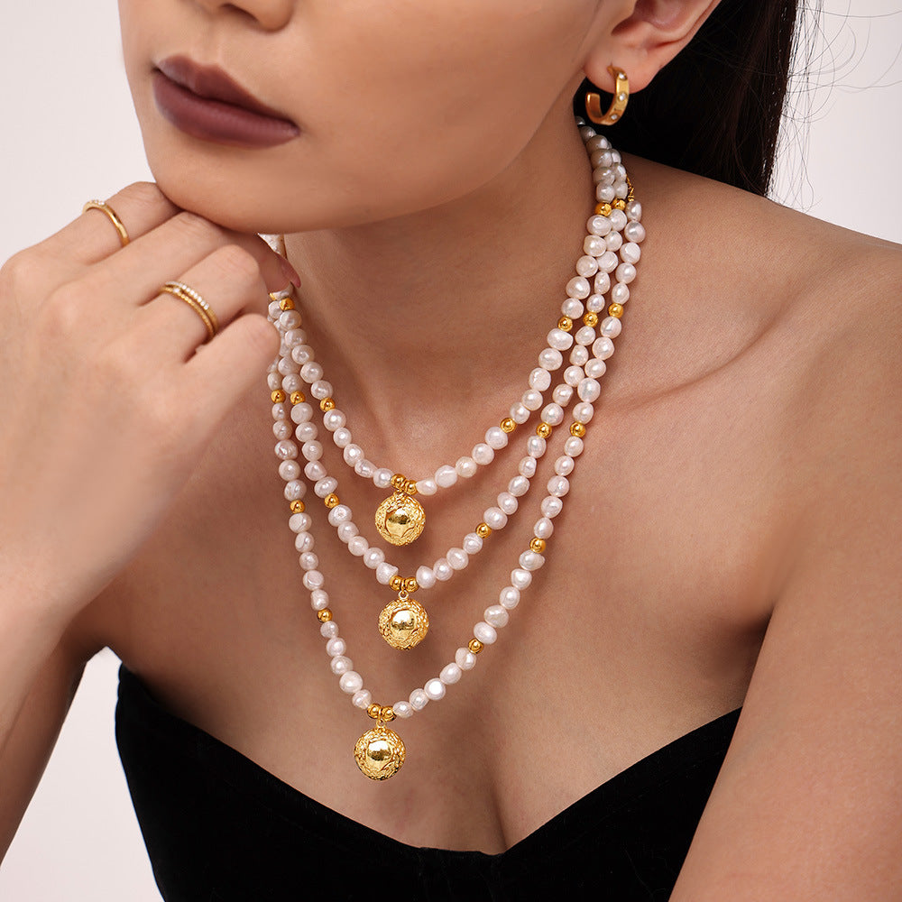 Wholesale  Natural Freshwater Pearl Handmade Beaded Clavicle Necklace