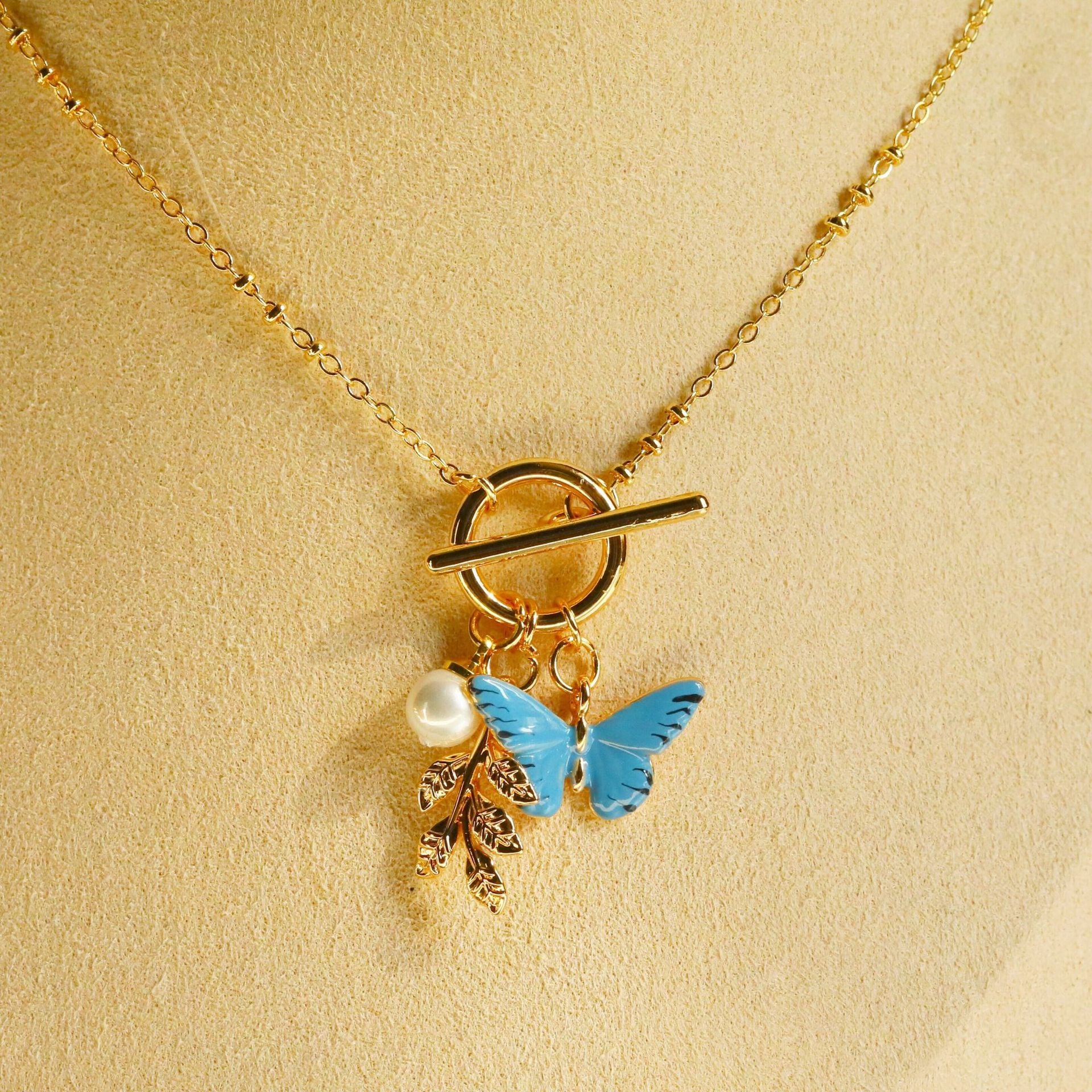 Wholesale Butterfly Necklace Pearl Round Bead Clip Bead Buckle Chain Gradient Pendant Necklaces Titanium Steel Necklace ACC-NE-JP011