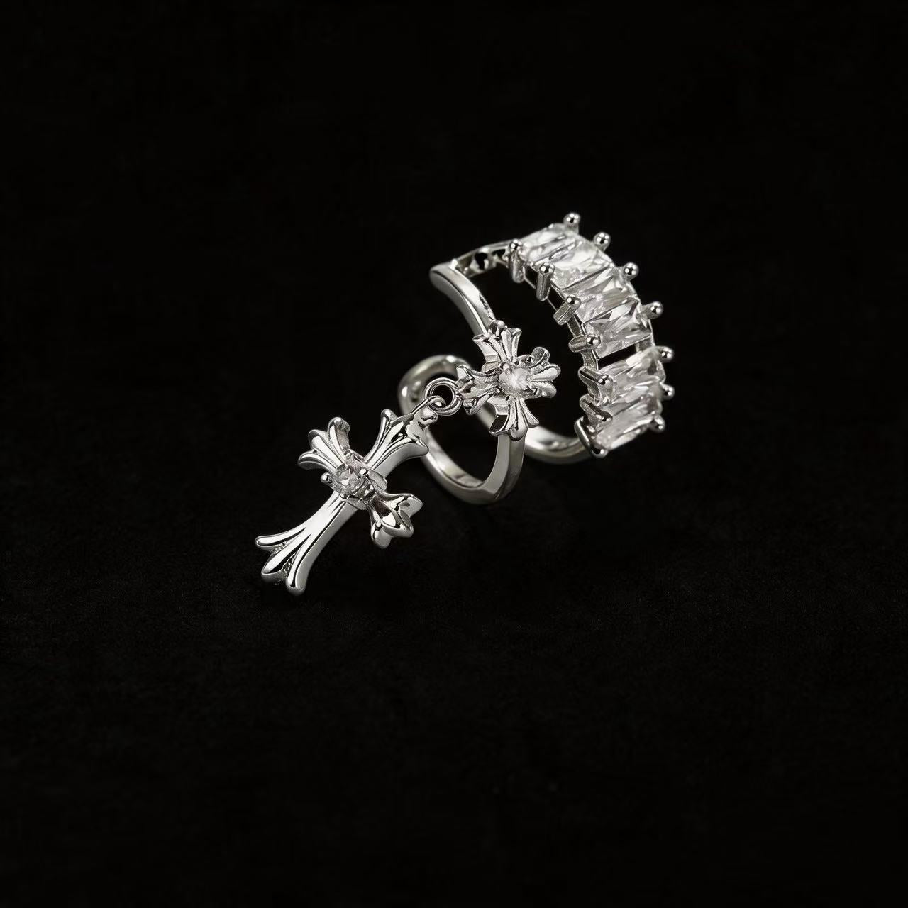 Wholesale Stylish French Rhinestone Cross Ear Cuff For Women No Piercing Gold Tone Ear Clip Decorative Fashion Accessory Boutique Resale Gift
