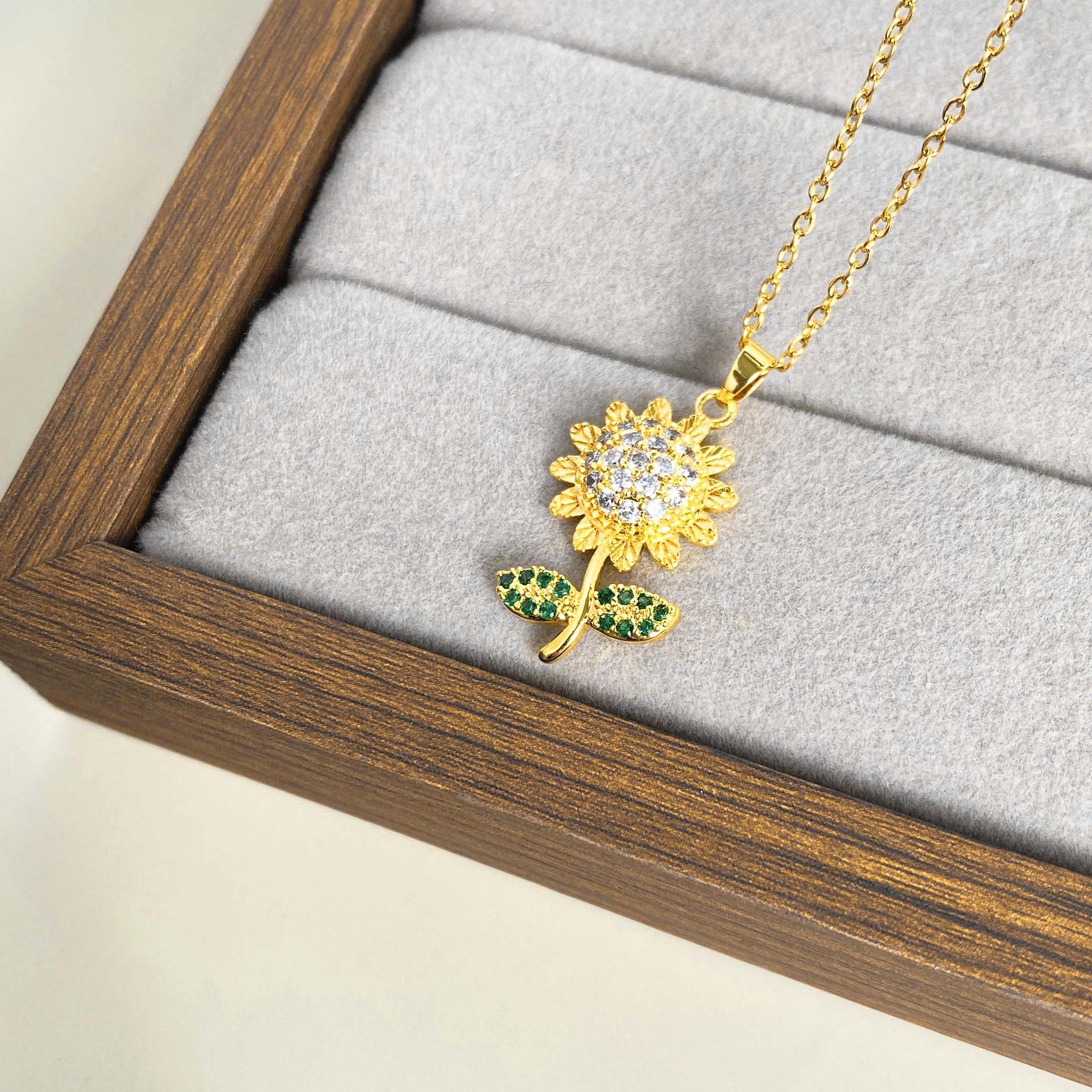 Wholesale Titanium Steel Van Gogh Sunflower Necklace ACC-NE-YuXun004