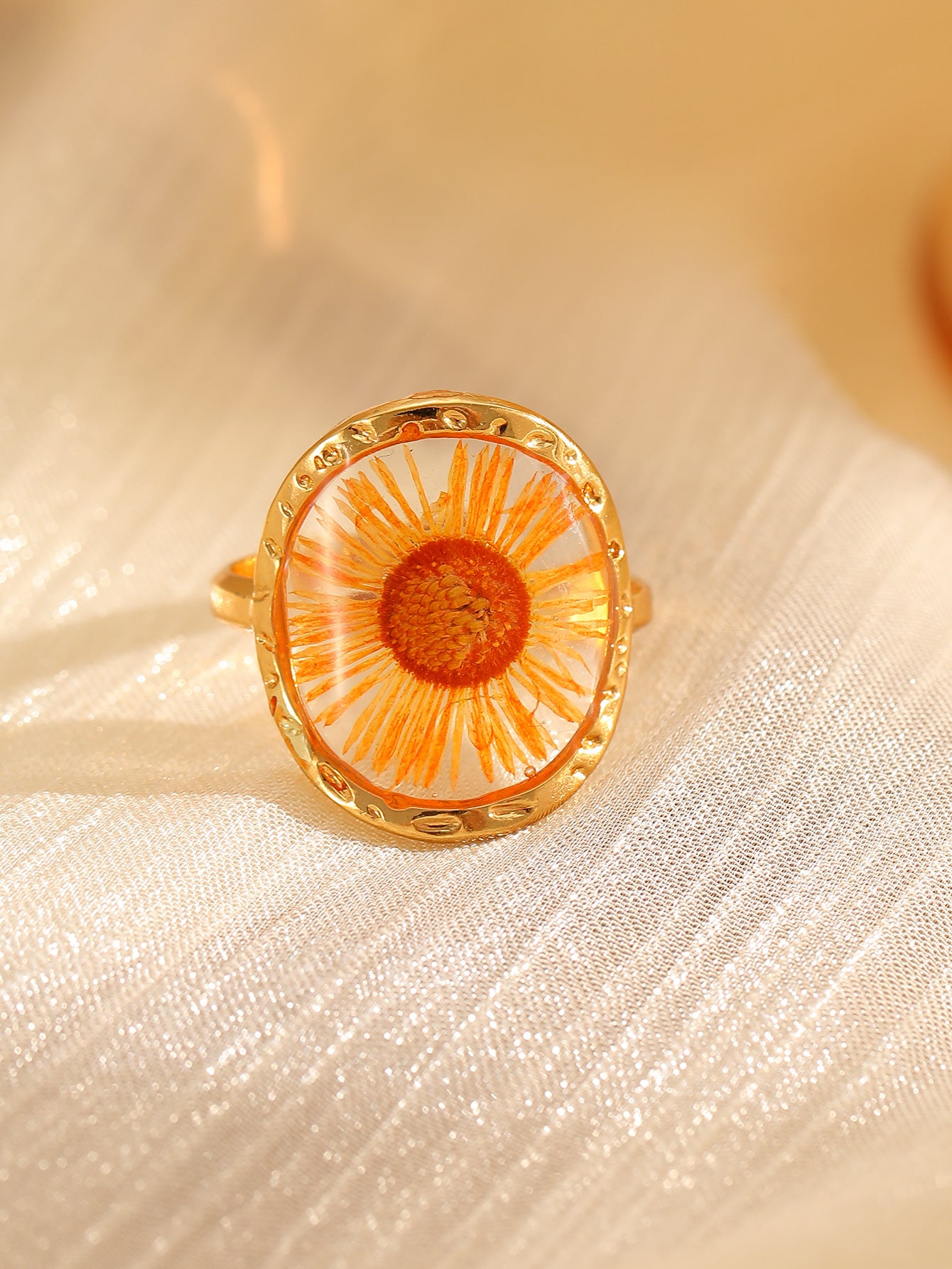 Wholesale 304 Stainless Steel Flower Ring Gold Electroplated Fashion Jewelry Accessory for Everyday Wear