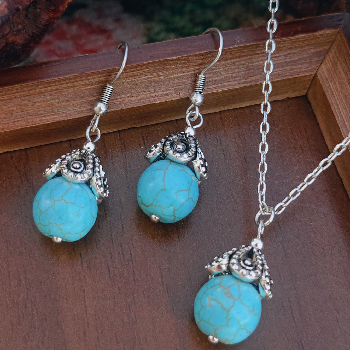 Wholesale Turquoise Retro Chinese Style Necklace And Earring Set Layering Jewelry Accessory For Casual Daily Wear