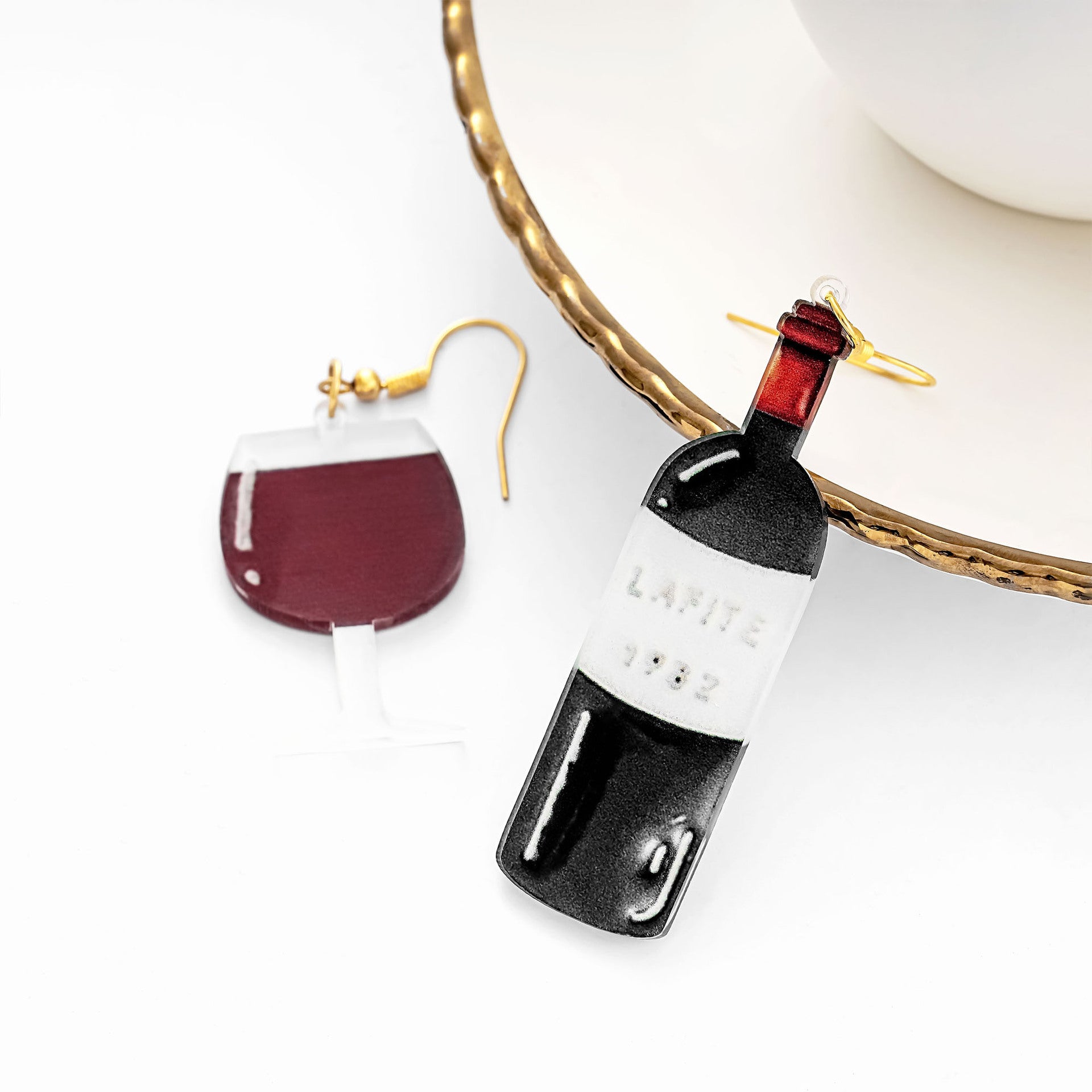 Wholesale  acrylic earrings wine glass bottle shape earrings