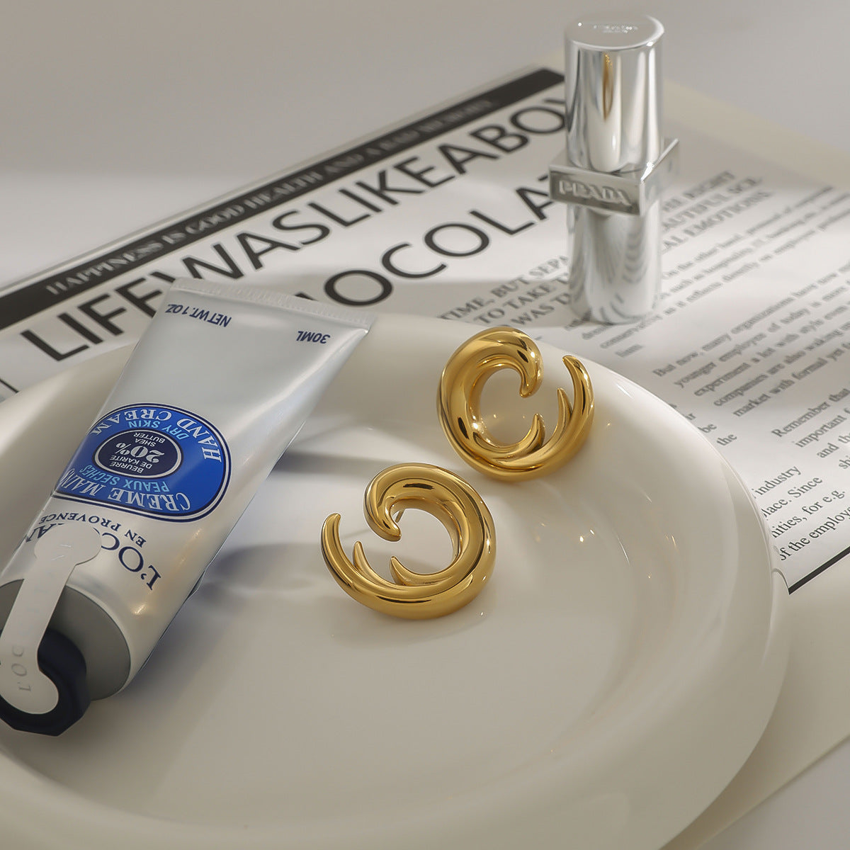 Wholesale light luxury  18k gold stainless steel earrings do not fade earrings