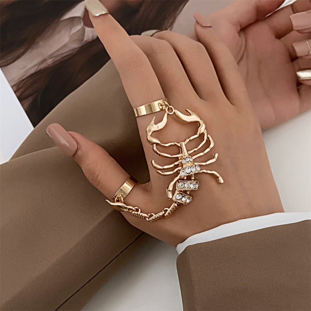 Wholesale Scorpion finger with micro-zirconia bracelet