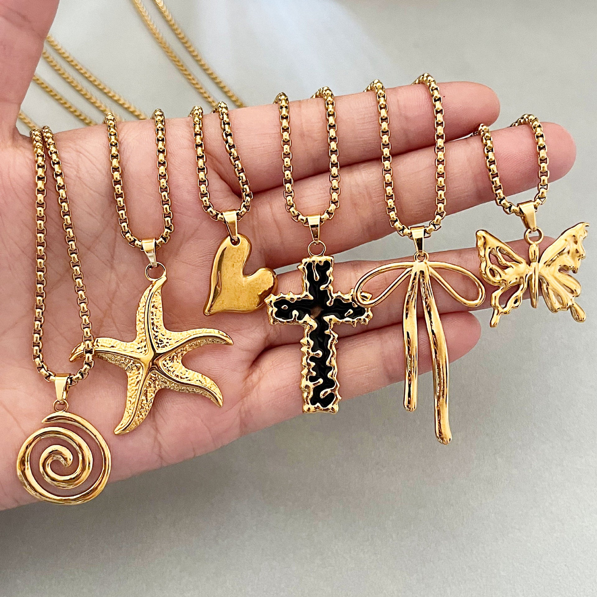 Wholesale retro cross heart pendant sweater chain stainless steel Necklace