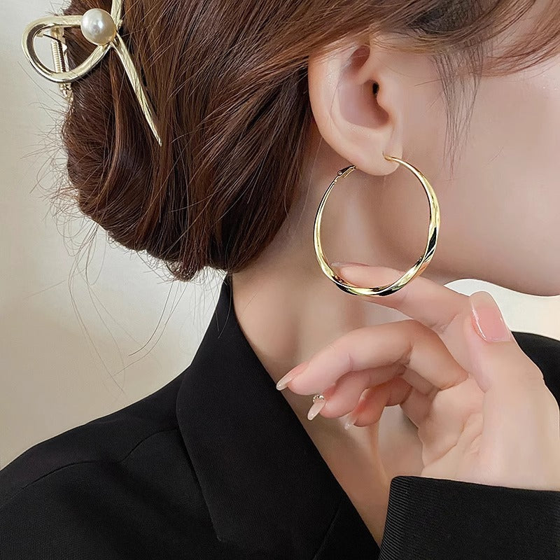 Wholesale Korean Style Elegant Copper Earrings Fashion Jewelry for Party Wear