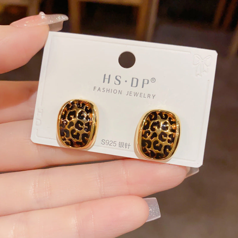 Wholesale S925 Silver Needle  Oval Leopard Earrings