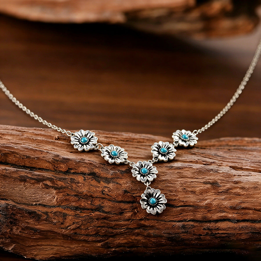 Wholesale Ethnic Style Vintage Turquoise Flower Clavicle Chain Boutique Resale Fashion Accessory