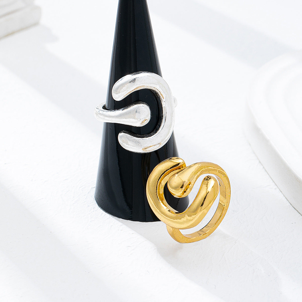 Wholesale Retro Geometric Irregular Ring Set Alloy Plated Women S Everyday Fashion Jewelry Accessory