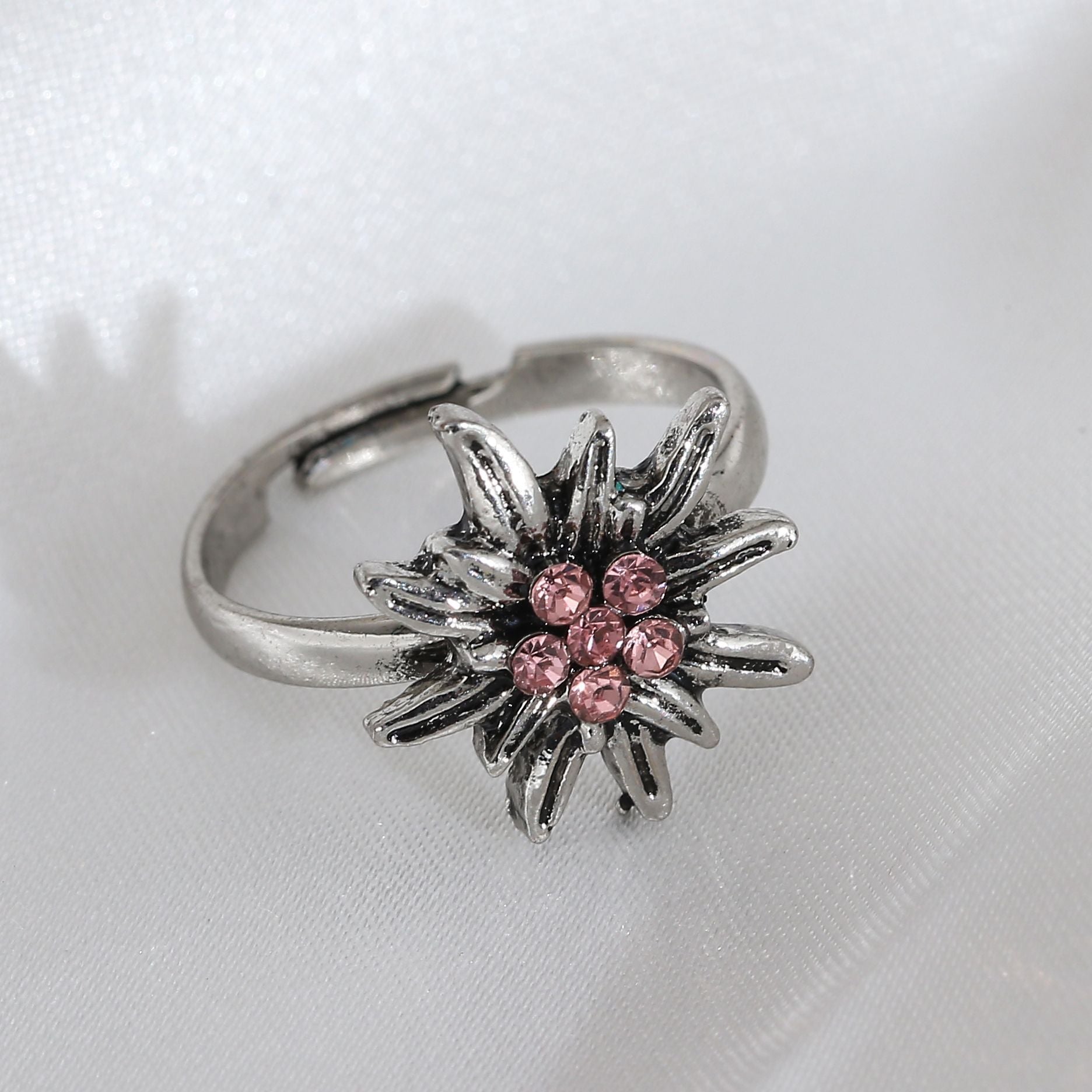 Wholesale Vintage Snow Velvet Flower Ring for Women,  Stylish Rhinestone Cluster Jewelry Accessory Gift