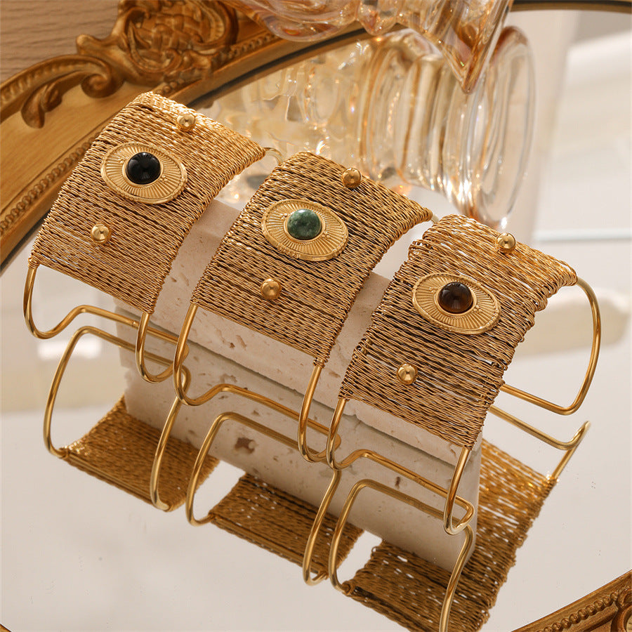 Wholesale Retro Luxury Bracelet 18k Gold Plated Bracelet Titanium Steel Bracelets ACC-BT-TaiYu004