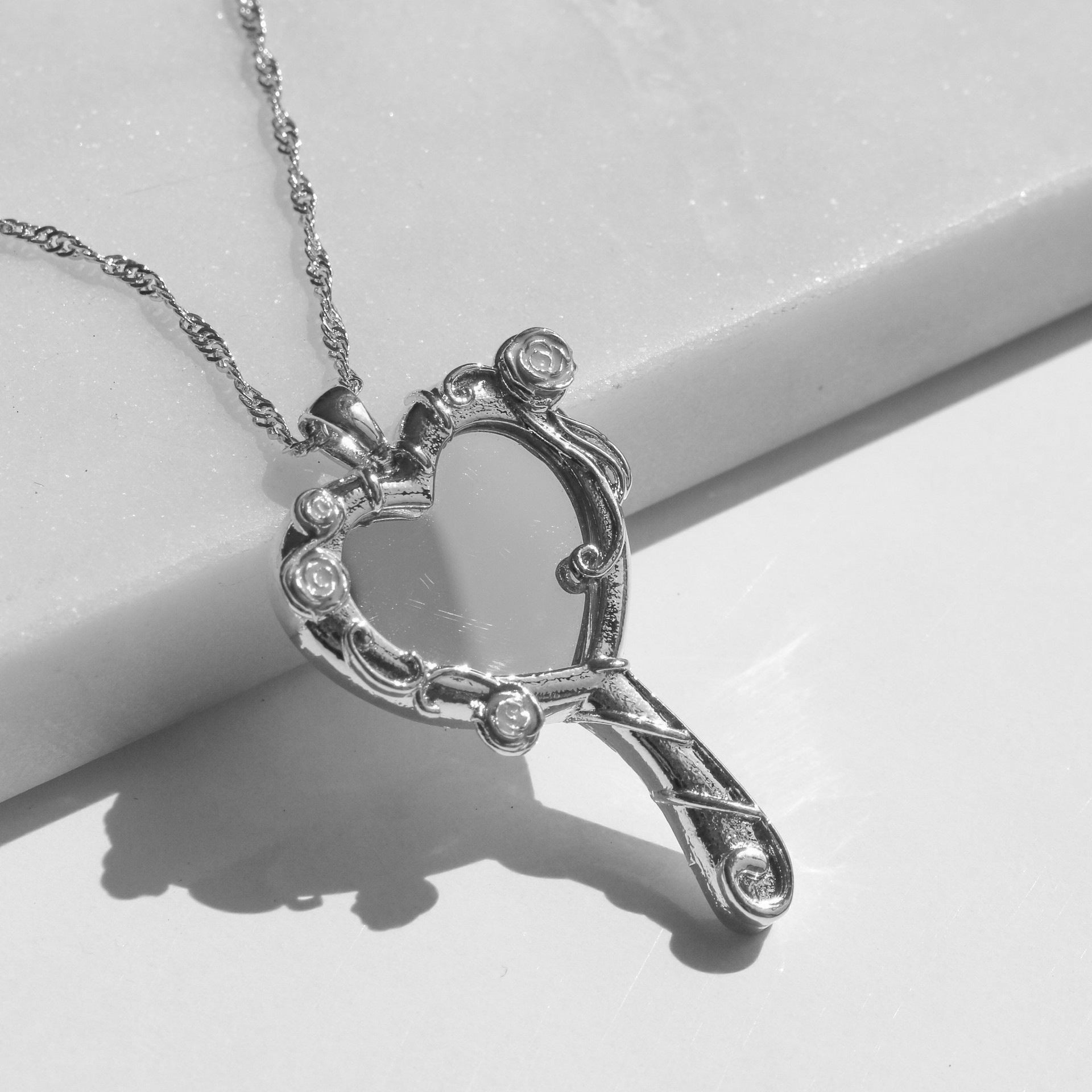 Wholesale  Stainless steel playful accessories dopamine love  mirror clavicle chain  necklace