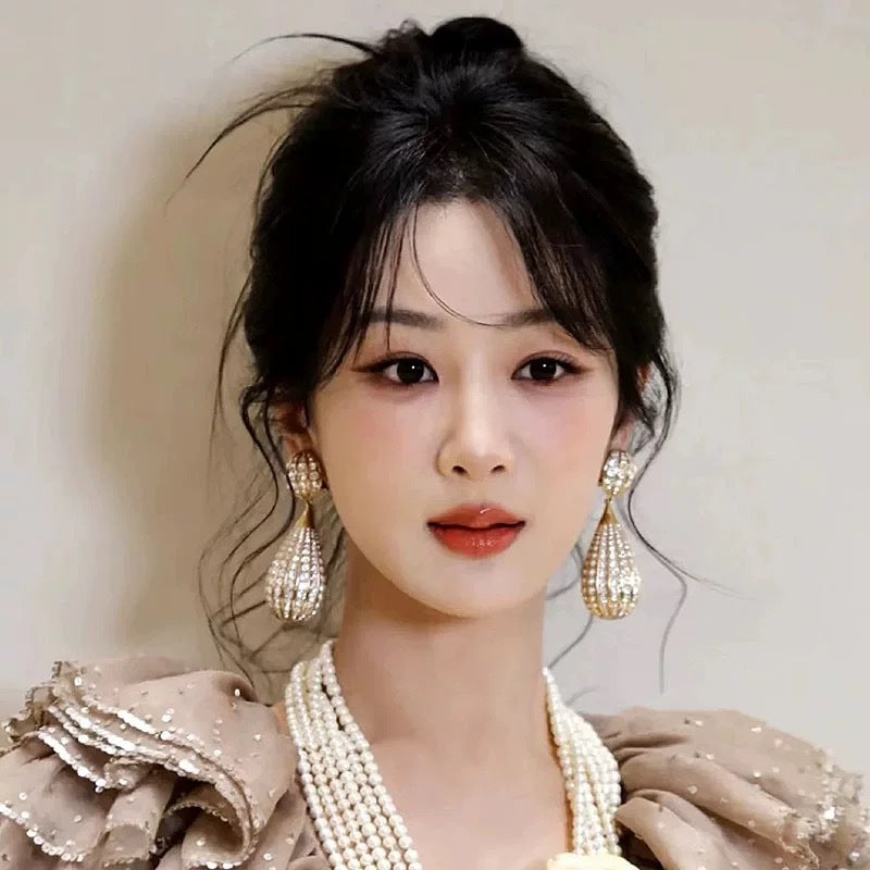 Wholesale  Light Luxury  Full Diamond Three-dimensional Oval Water Drops Earrings