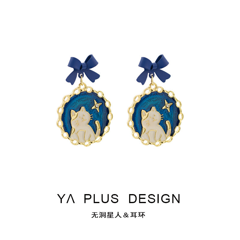 Wholesale Alloy Blue Bow Cat Earrings Japanese Style Clip On Cute Kitten Design Everyday Gift