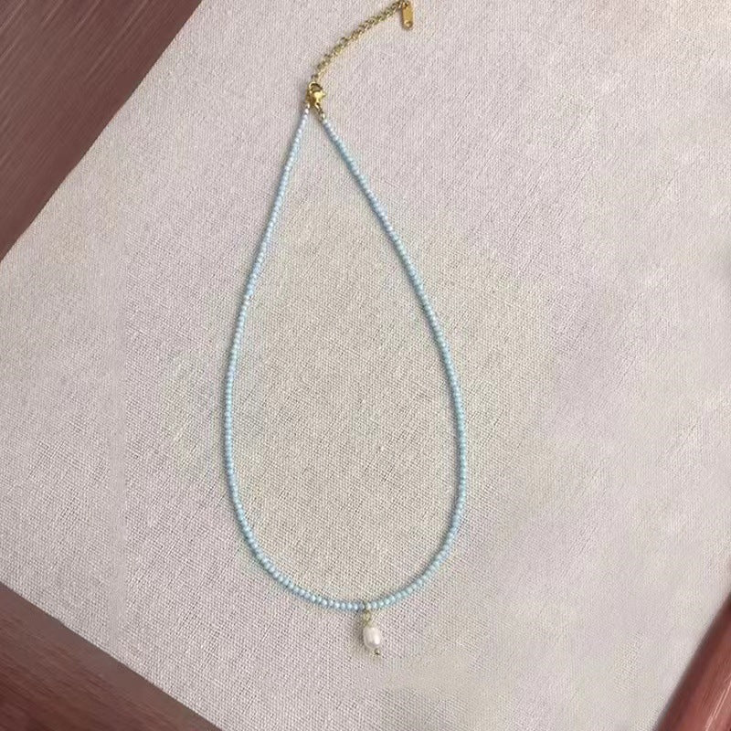 Wholesale White Butterfly Beaded Necklace Light Luxury Clavicle Chain