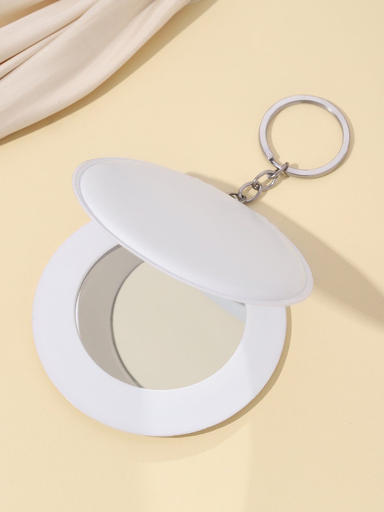 Wholesale Candy Color Cosmetic Mirror Leather Small Round Mirror Portable Folding Keychain Pom Pom ACC-KC-RongR037