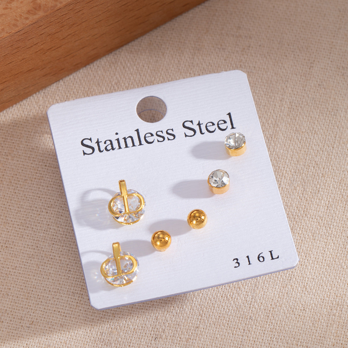 Wholesale Stylish Gold Stainless Steel Geometric Earrings for Women Vintage Fashion Accessory