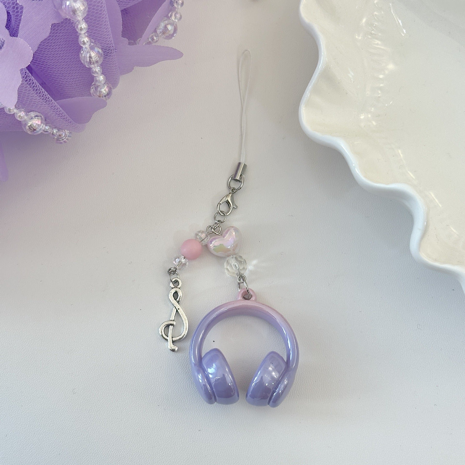 Wholesale  Love Music Earphone Keychains