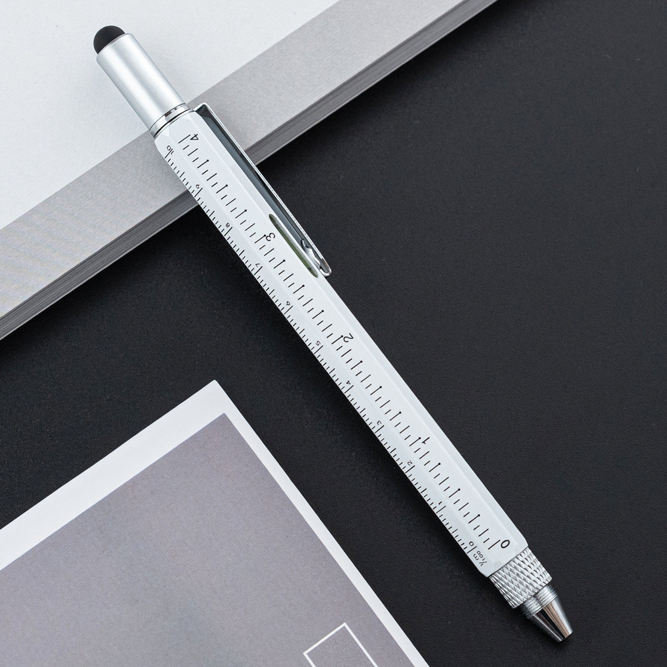 Wholesale Multifunctional Tool Pen 6 in 1 Ballpoint Pen ACC-PN-HuaHao012