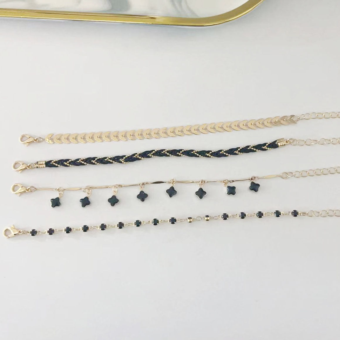 Wholesale Bohemian Black Four Leaf Clover Pendant Bracelet Set Geometric Metal Chain Everyday Fashion Accessory