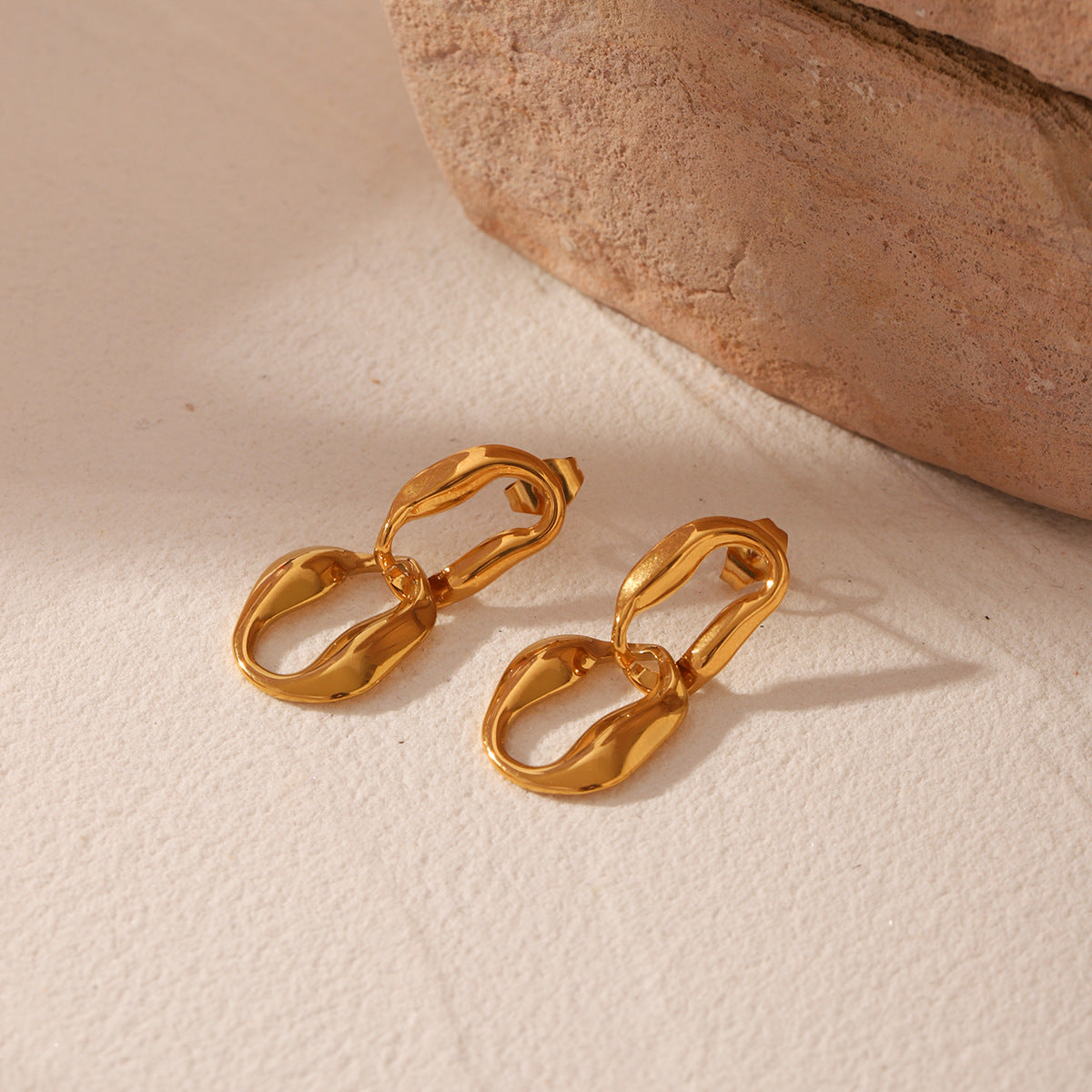 Wholesale stainless steel earrings hammer geometric hanging female earrings