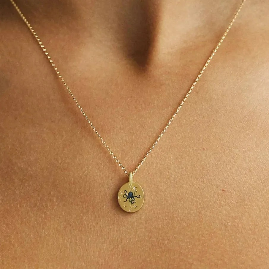 Wholesale Stainless Steel Gold Painted Snake Shell Scorpion Totem Pendant Necklace