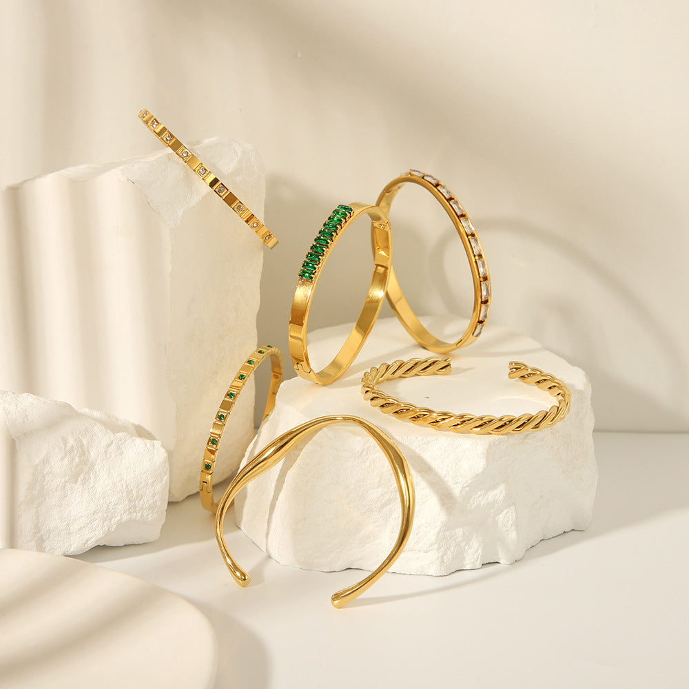 Wholesale Stainless Steel Bracelets 18K Zircon Eight-pointed Star Flower Bracelet ACC-BT-ChengBing001