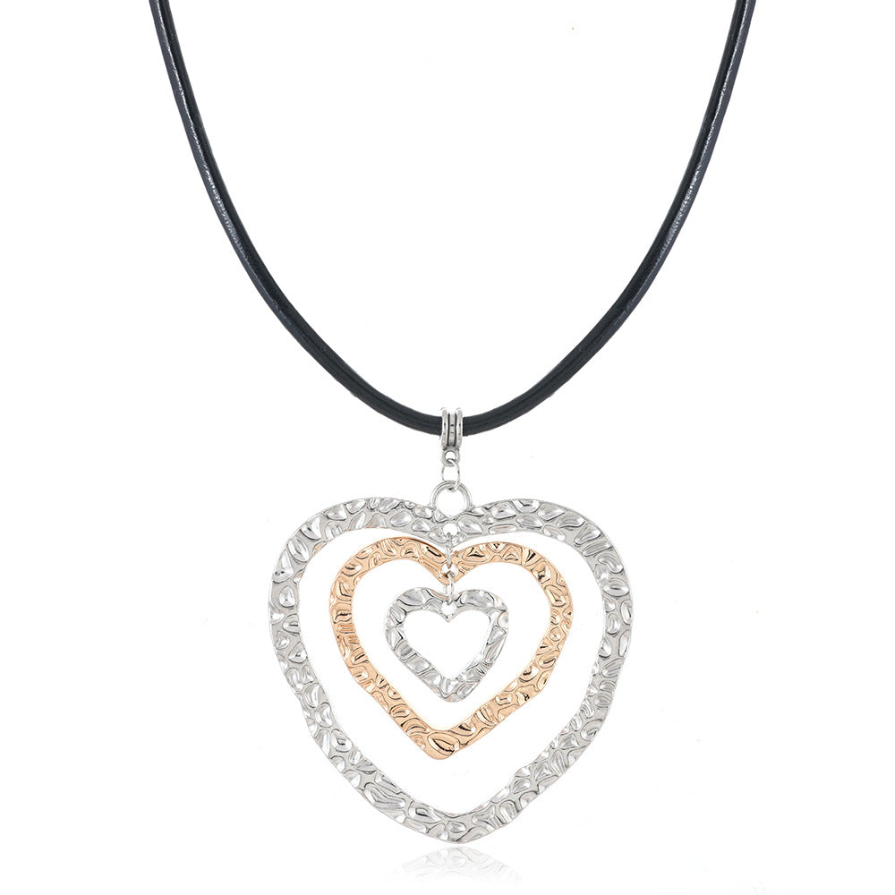 Wholesale Leather Heart Pendant Sweater Chain