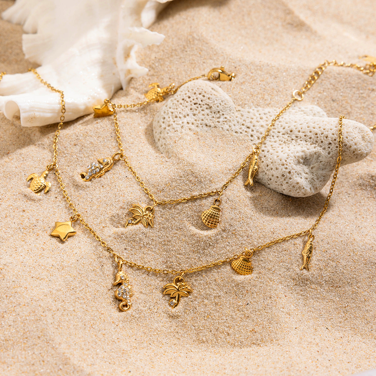 Wholesale  18K Gold Stainless Steel Coconut Tree Seahorse Fish Turtle Five-Pointed Star Necklaces