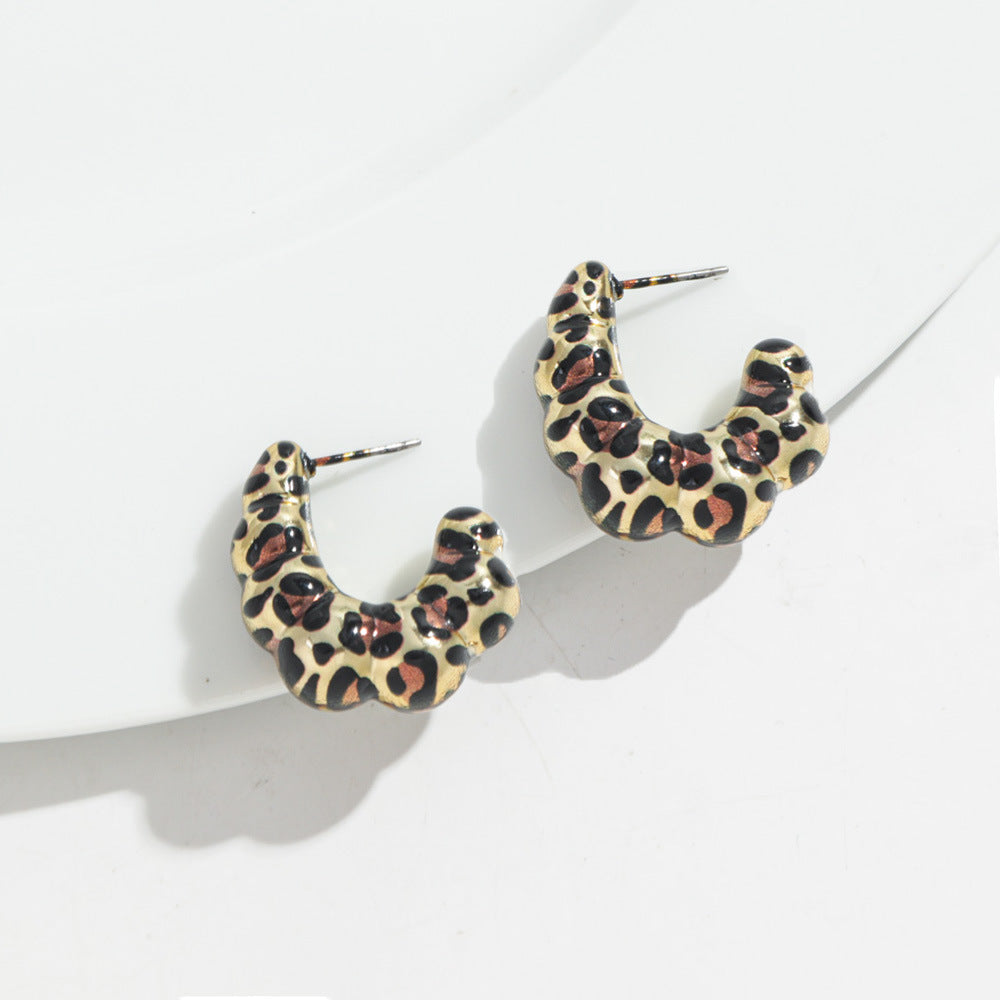 Wholesale  C- shaped Ear Ring Earrings Retro Earrings