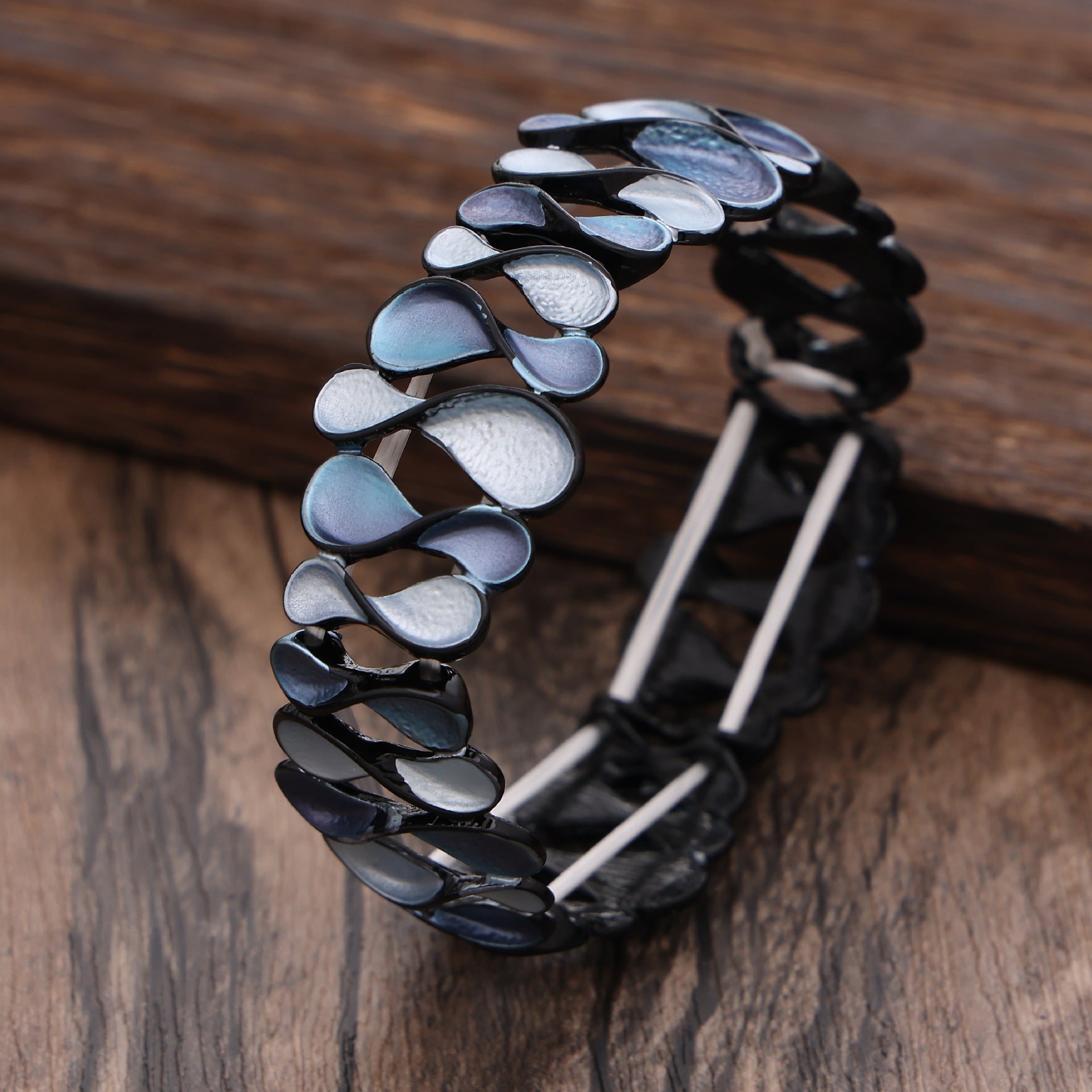 Wholesale  Color Painting Oil Geometry Hollow 8-character Flower Bracelet