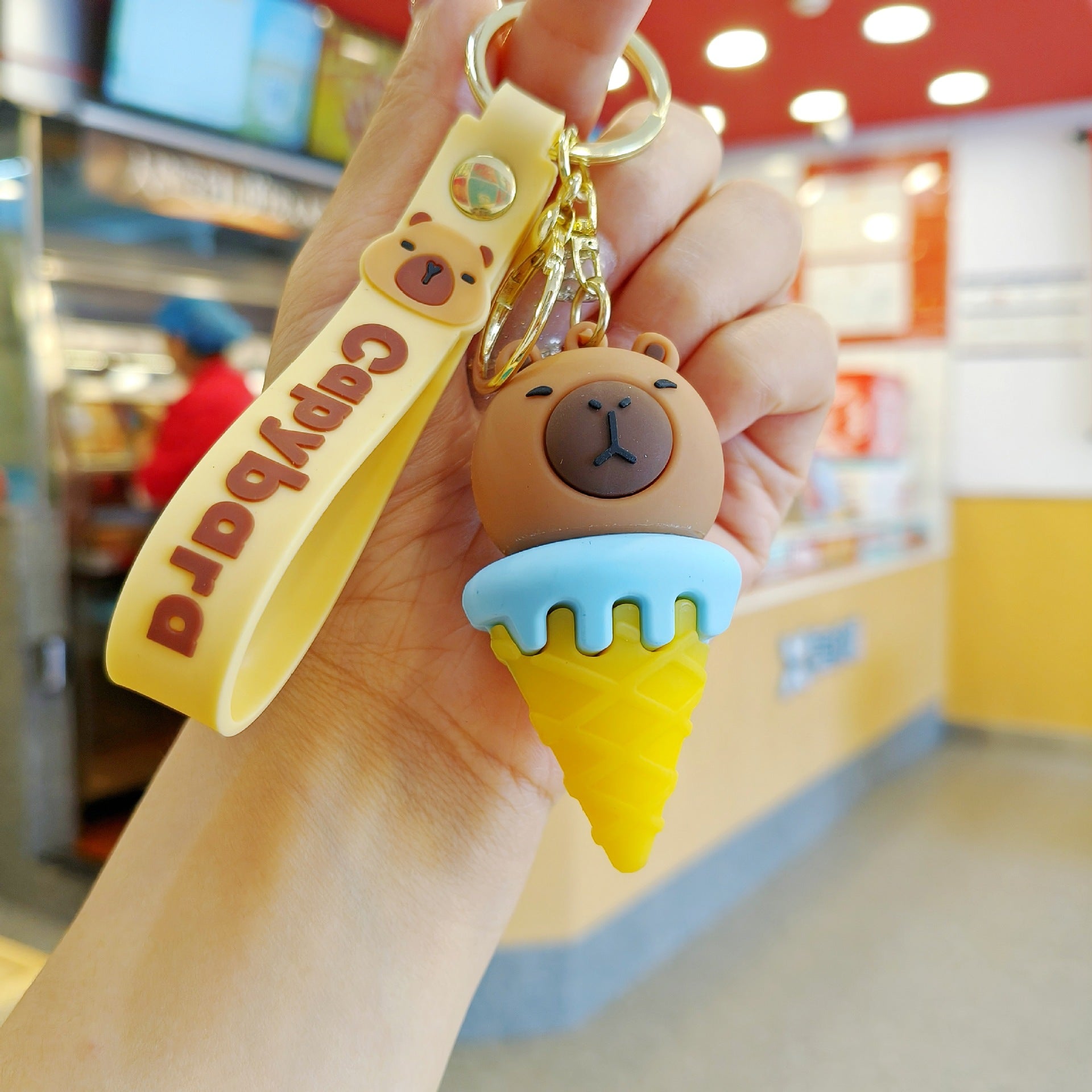 Wholesale Cute cartoon PVC capybara keychain