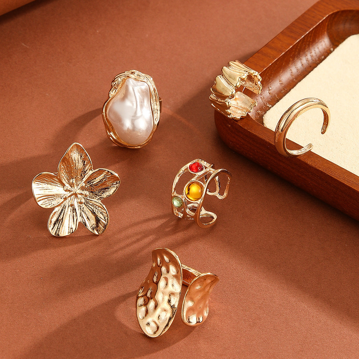 Wholesale Retro  Pearl Ring  Baroque Style Exaggerated Flower Ring suit