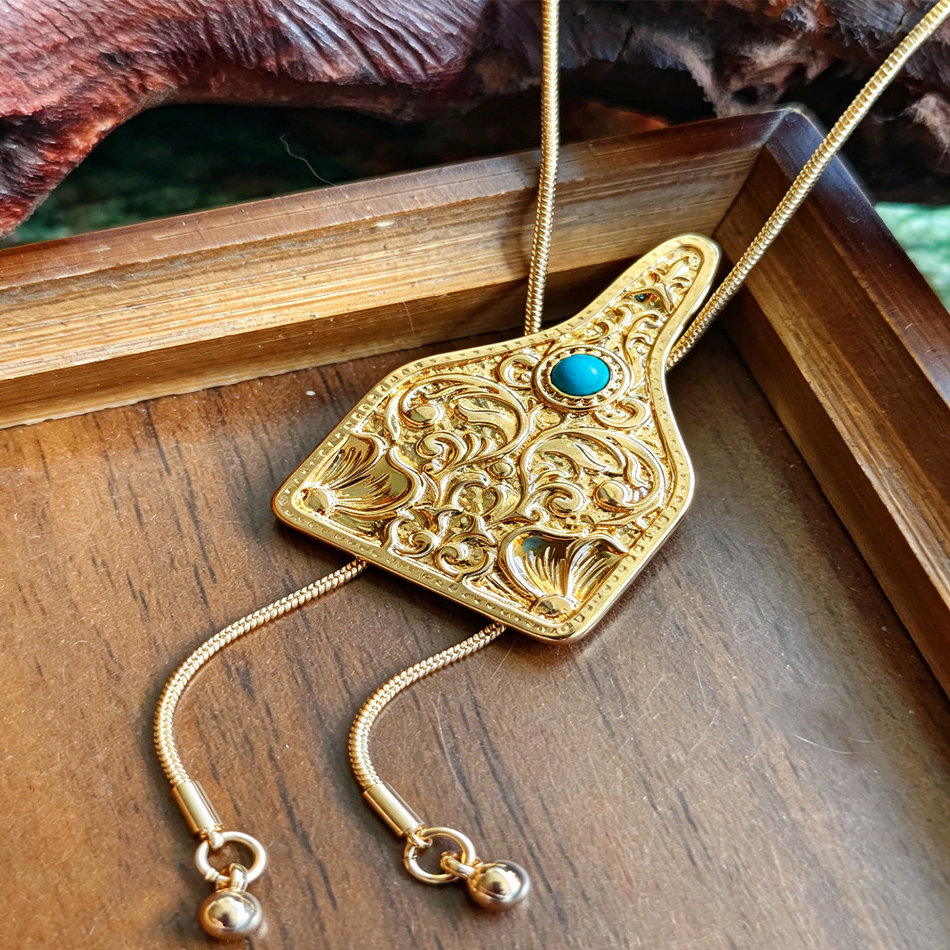 Wholesale Women S Turquoise Necklace Zinc Alloy Adjustable Chain Retro Bohemian Ethnic Style Jewelry Accessory