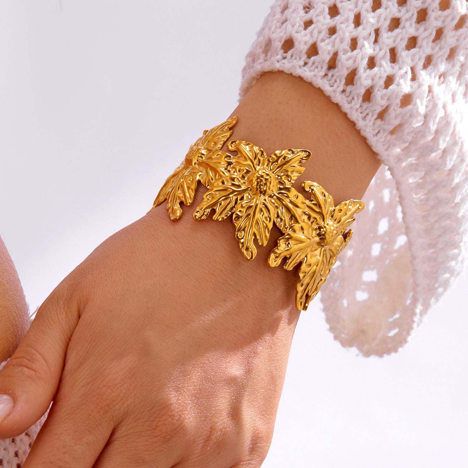 Wholesale Stainless steel  Irregular Leaf Wide Opening Bracelet