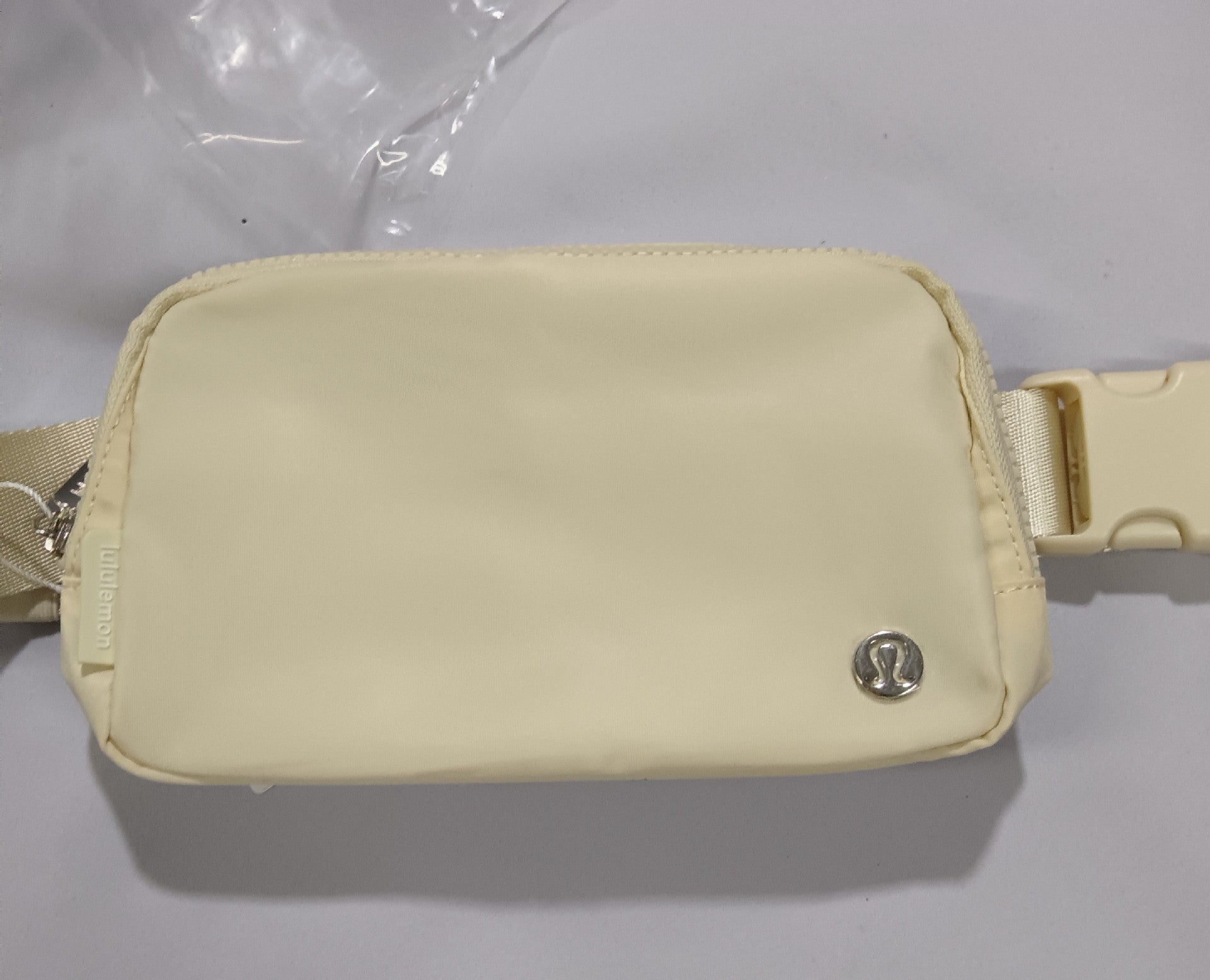Wholesale multi-functional waist bag large capacity chest bag belt bags
