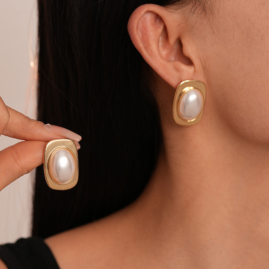 Wholesale pearl square geometric silver pin earrings