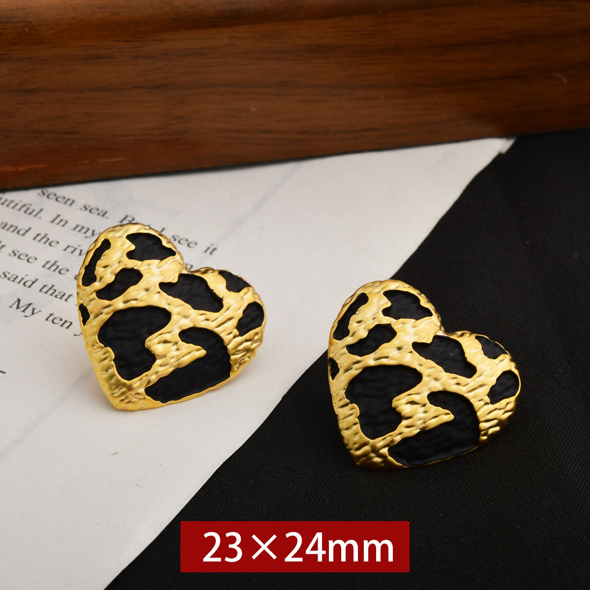 Wholesale  Irregular Leopard Print Geometric Round Earrings